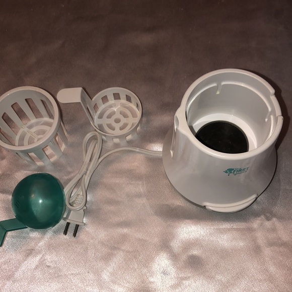 Bundled Kid Items: Potty trainer, Sippy-cups & Bottle Warmer - Picture 3 of 8
